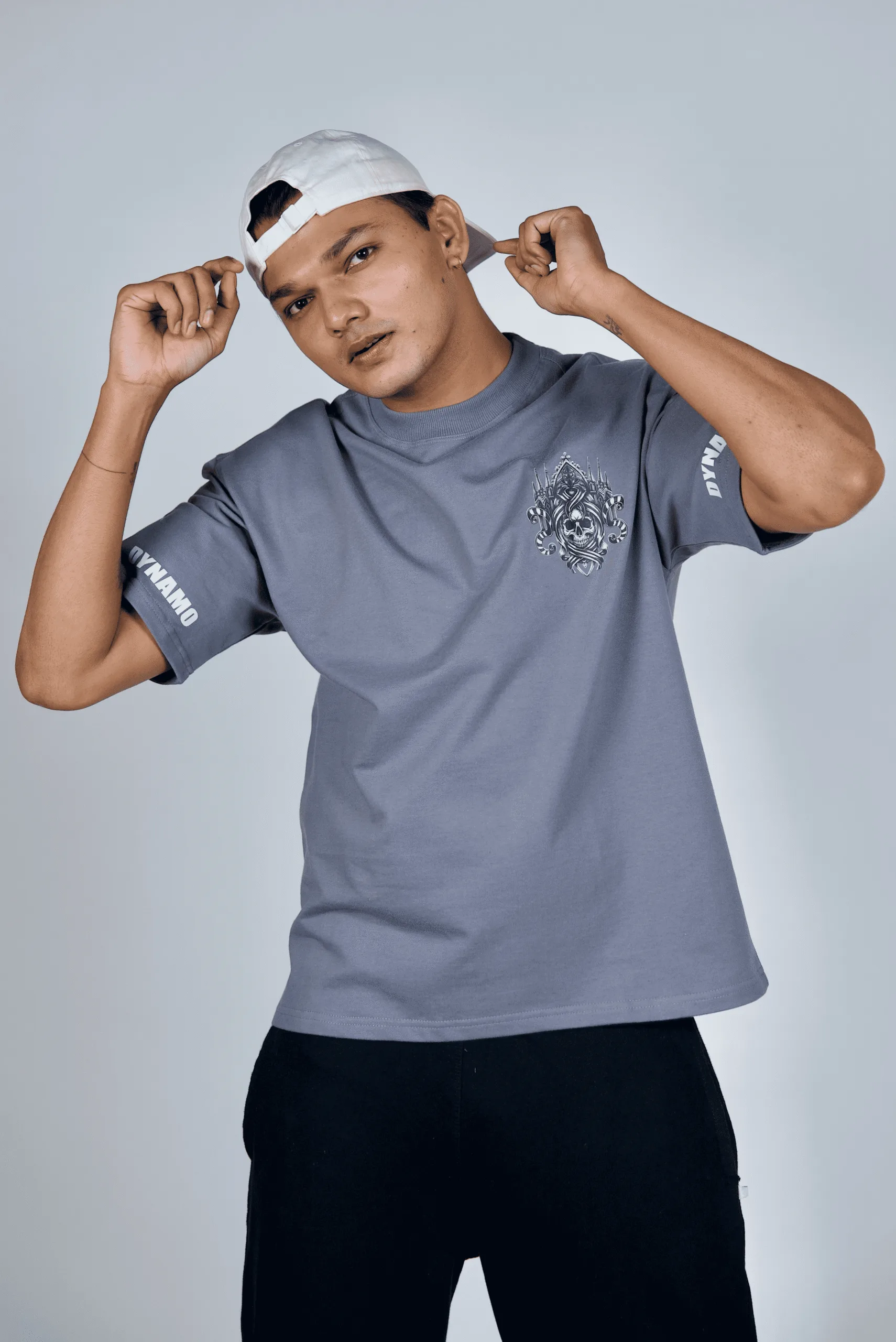zoro-grey-oversize-tshirt