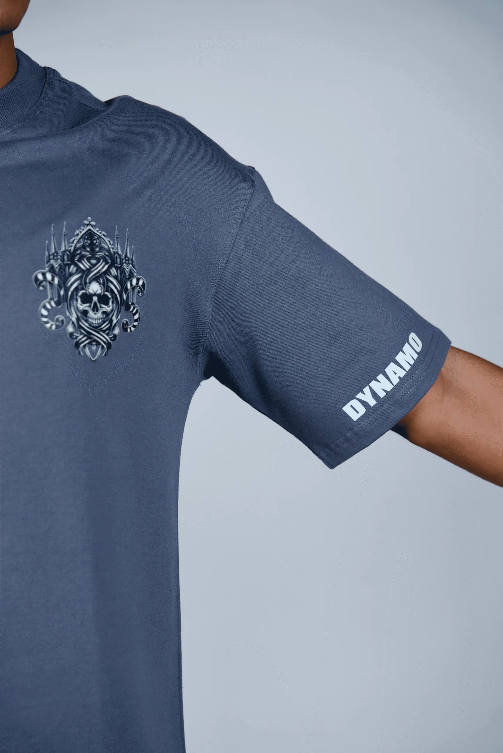 zoro-grey-oversize-tshirt-side
